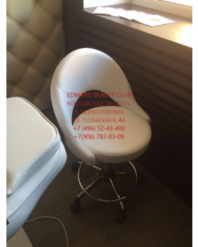 Стульчик мастера массажиста "Zenith"